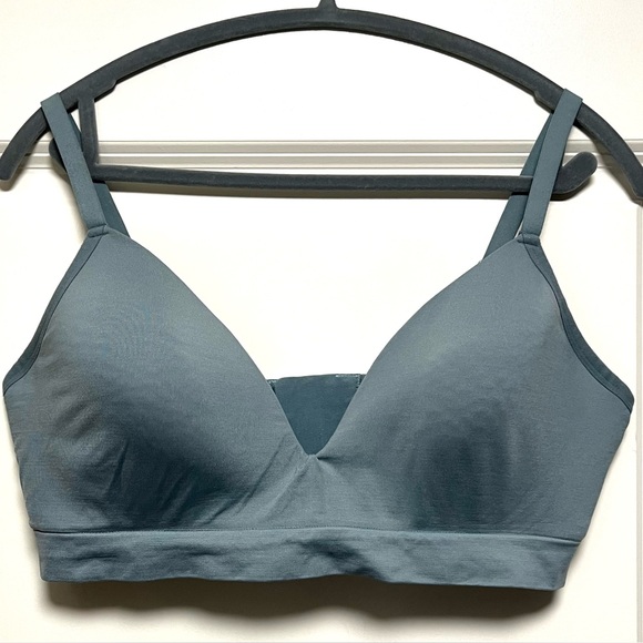 ThirdLove Other - ThirdLove Wireless Bra sewn in foam cups soft comfortable everyday Gray Teal 1X